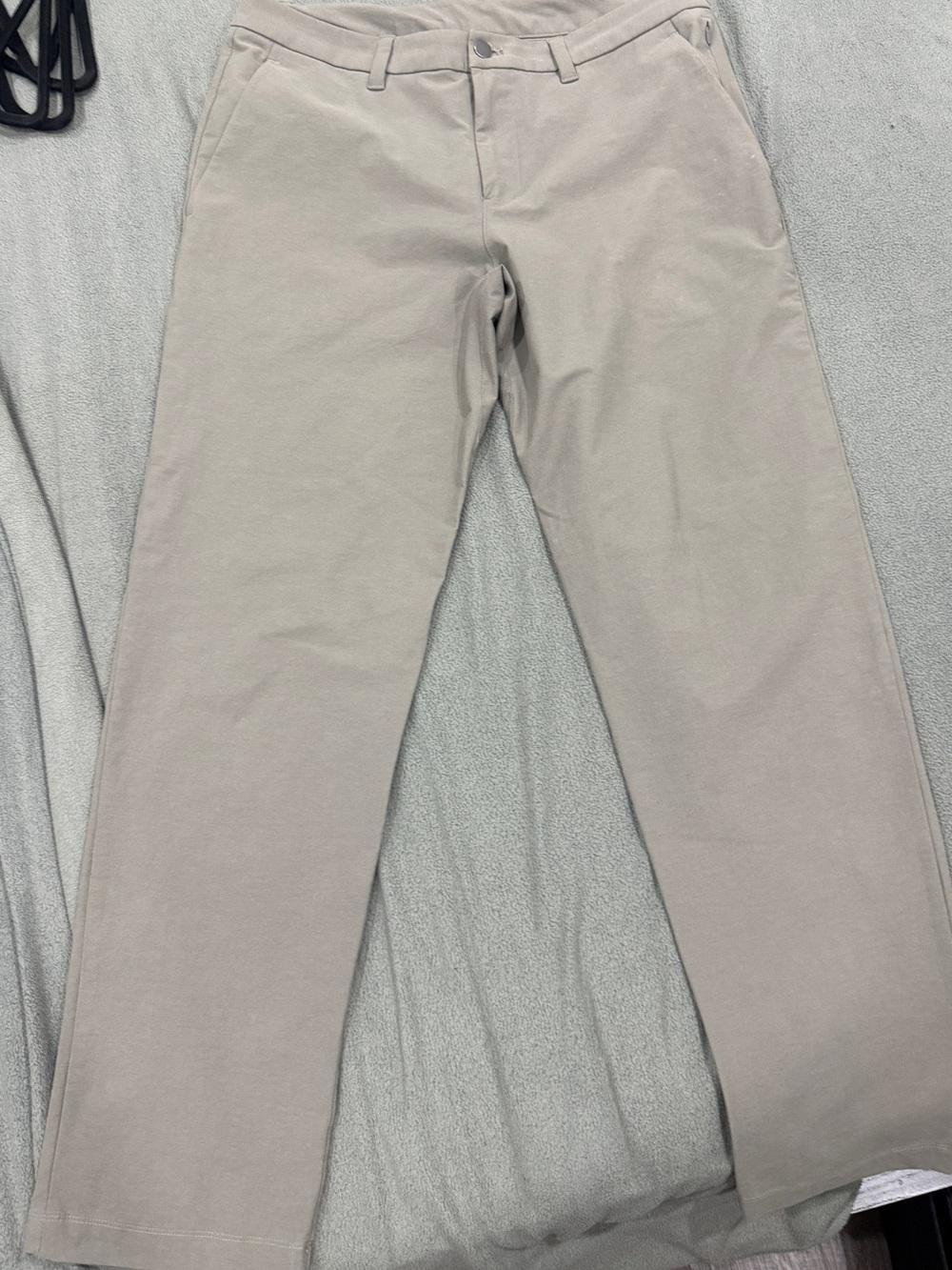 Lululemon Classic Straight Chino Pants in Light Taupe 33